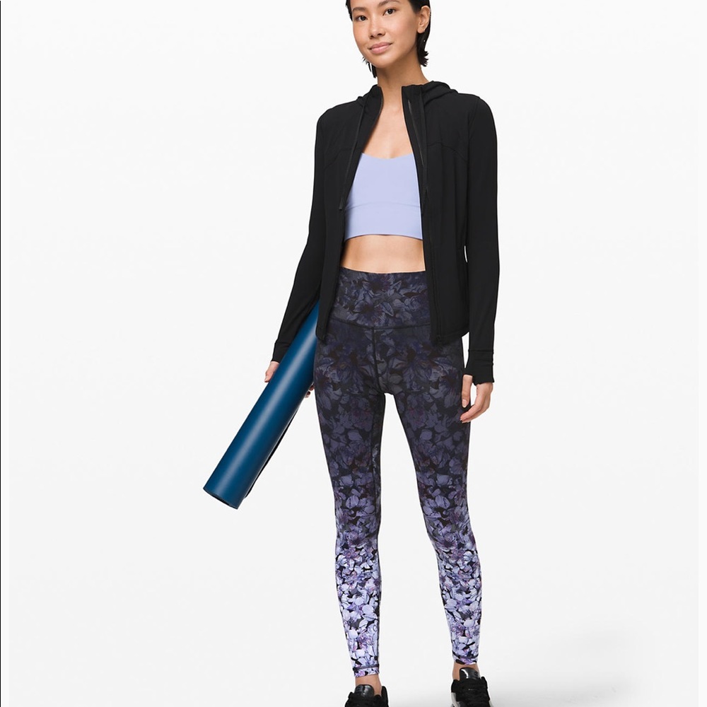 Activewear Mystery Box - Picture 2 of 8